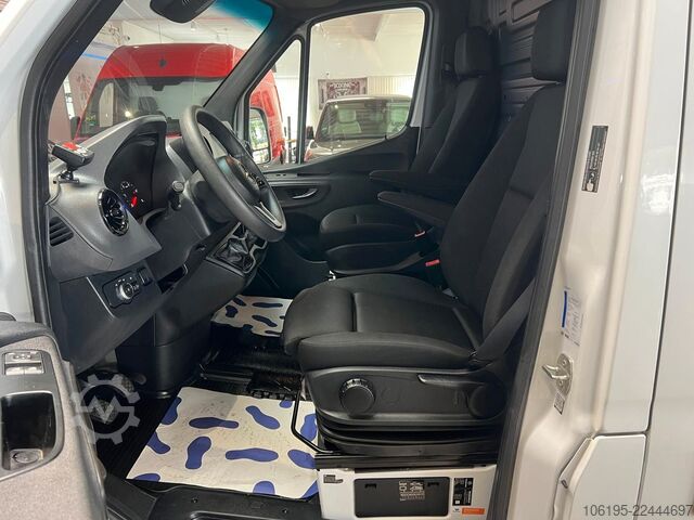 Refrigerator body van MERCEDES-BENZ Sprinter 519 CDI *Carrier Tief-Kühlwagen*-31C.*