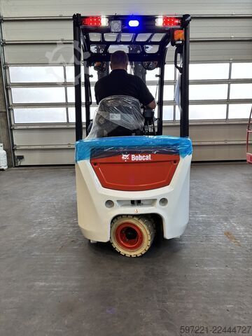 Electric - 3 wheels Bobcat B18NT