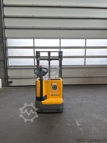 Pallet Stackers Jungheinrich EJC 112 Li-Ion