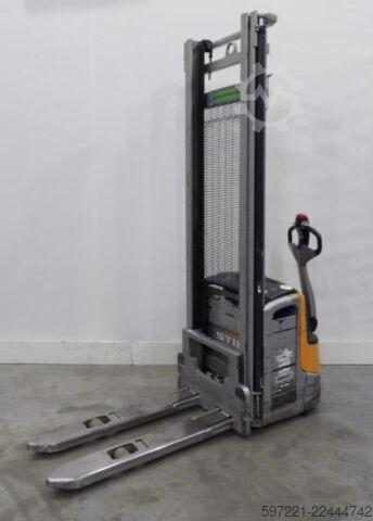 Pallet Stackers Still EXV14C