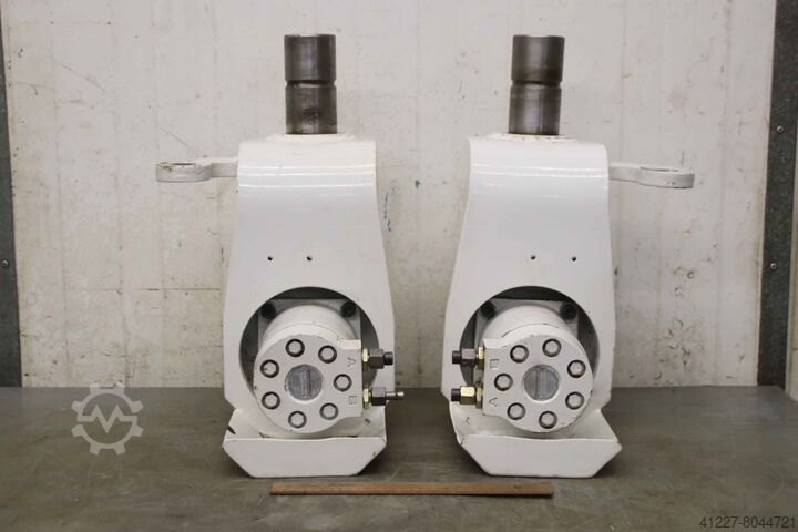 Travel drive axles of the aerial work platform GSL KM 400 HM 400