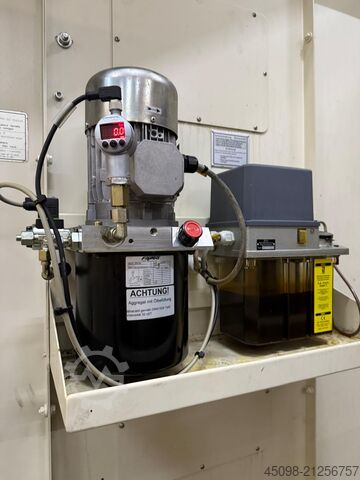 Vertikales Bearbeitungszentrum Hedelius T8-3200 Magnum