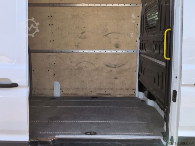 Panel van VW Crafter Kasten LR 4490mm+Hoch*R-Kam Blueto Klima