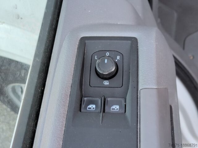 Panel van VW Crafter Kasten LR 4490mm+Hoch*R-Kam Blueto Klima