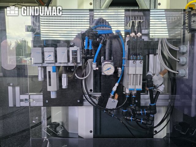FANUC LR Mate 200iD/7L auf Bosch APAS assistant i6 FANUC LR Mate 200iD/7L auf Bosch APAS assistant i6