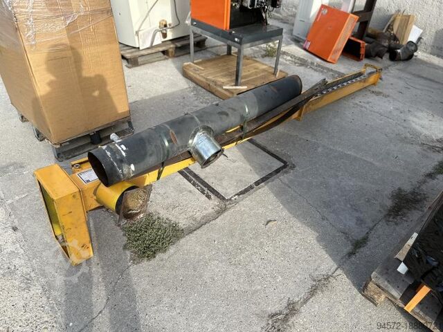 Heating system, wood chip heating HDG Compact 15–50 kW + Raumaustragung