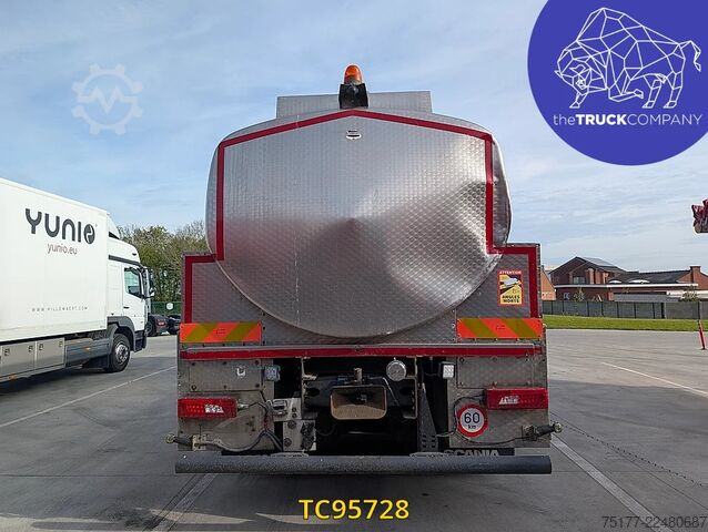 Tanker truck Scania P 450