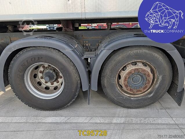 Tanker truck Scania P 450