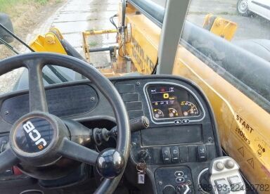 Telescopic forklift JCB 540-140