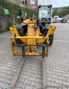 Telescopic forklift JCB 540-140