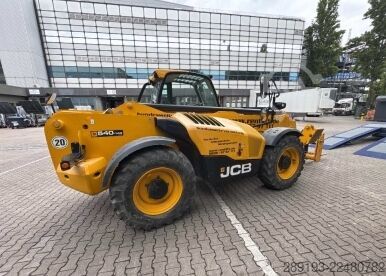 Telescopic forklift JCB 540-140