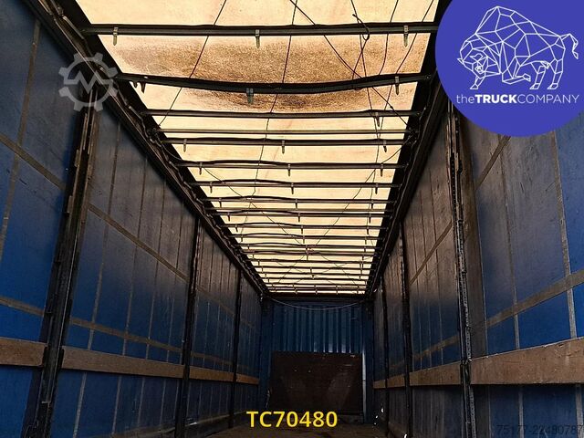 Sliding tarpaulins Krone SD