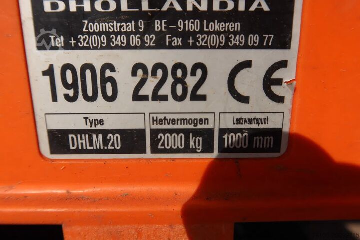 Koffer Mercedes-Benz Antos 2127 L Bak + klep 2000 kg Euro 6