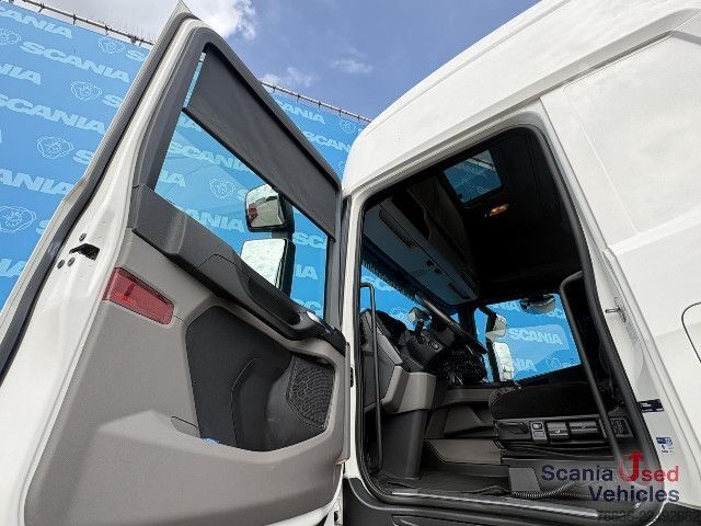 Standard SZM Scania R 450 A4x2EB RETARDER MEGA VOLUME PARK AIRCO