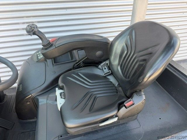 Elektro 4 Rad-Stapler Still RX60-25