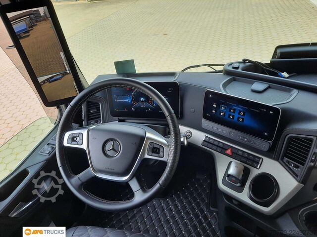 Volumen SZM MERCEDES-BENZ 1853 LS ACTROS L Hubsattelkupplung Leder Alu