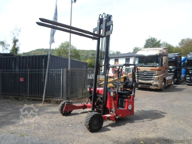 Gabelstapler MOFFETT M 4 25.3/ 880 Std. ALLRAD !!