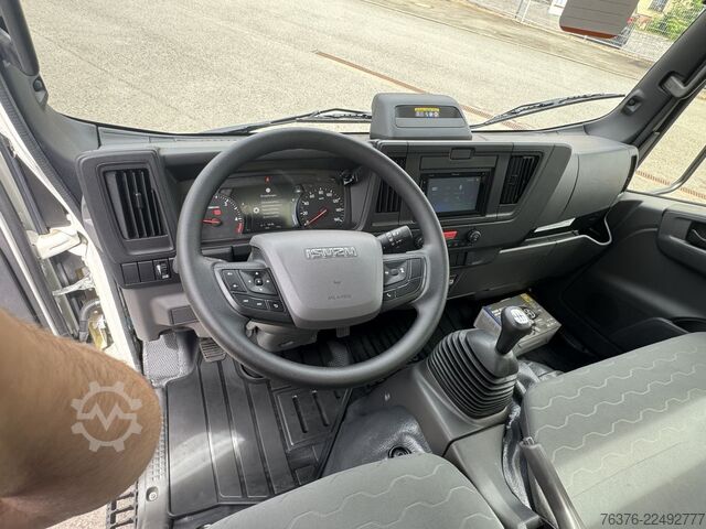 Sonstige ISUZU M21 TT HEAVY E Kipper+gr Box GG 3.5 t  Nutzl 1 t