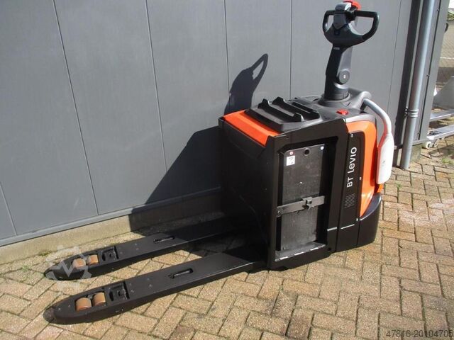 Pallet truck TOYOTA LPE 200
