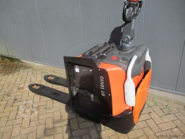 Pallet truck TOYOTA LPE 200