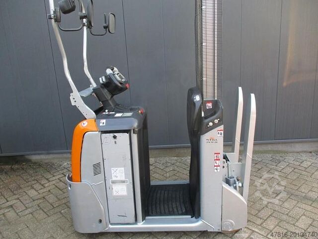 Tow tractor STILL LTX FF 05