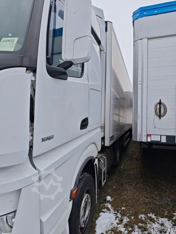 Reefer semitrailer LAMBERET SR2 Greenliner  Thermoking 1280 Std. neuwertig