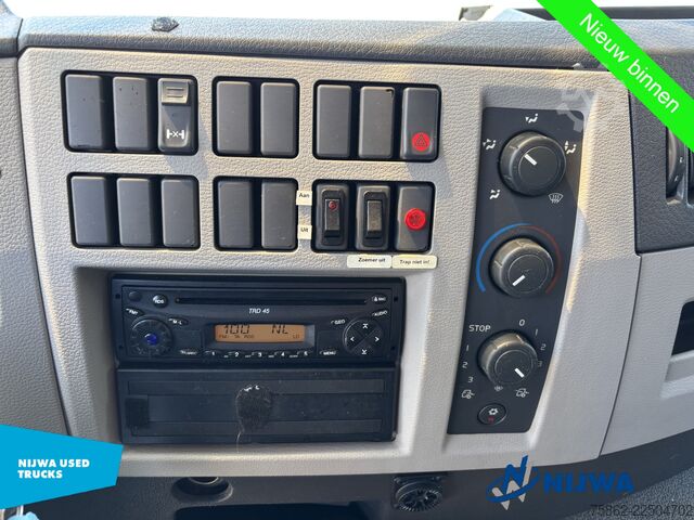 Chassis with cab Volvo FE 320 4x2 Bladvering + Trekhaak