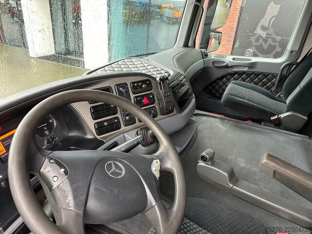 Suitcase Mercedes-Benz Actros 4151 V8 8x4  Euro 5