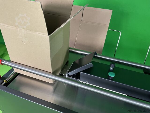 Semi-automatic case erector Kartonaufrichter / Bodenklappenfalter CF 10 T