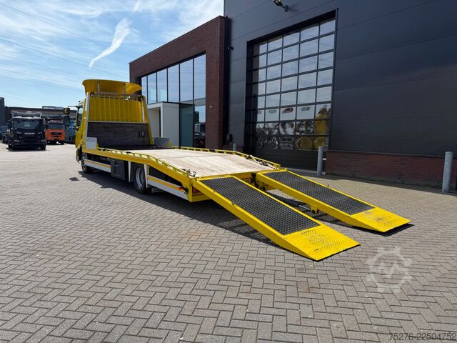 Car carrier van DAF LF 45 Machinetransporter Hydraulic ramps 48.000 km