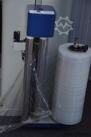 Semi-automatic pallet wrapper KVK 1A mit Ausschnitt für Hubwagen- elektromagnetischer Bremse