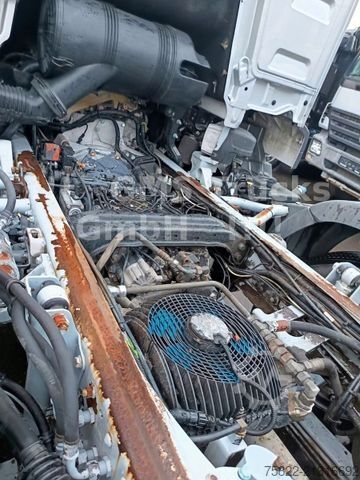 LKW-Fahrgestell MAN TGS 35.460 / 8X4 / Manual / 3x Steering