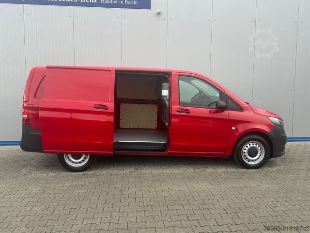 Panel van MERCEDES-BENZ Vito 110 LANG 6G KLIMA TEMPOMAT 3-SITZER PDC AHK