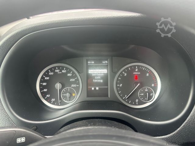 Panel van MERCEDES-BENZ Vito 110 LANG 6G KLIMA TEMPOMAT 3-SITZER PDC AHK