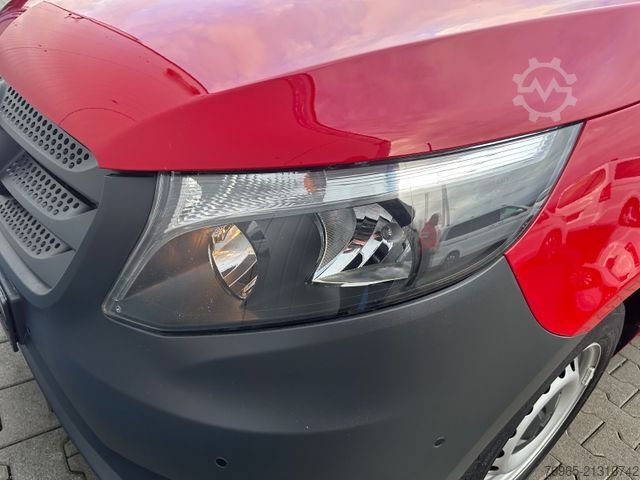 Panel van MERCEDES-BENZ Vito 110 LANG 6G KLIMA TEMPOMAT 3-SITZER PDC AHK