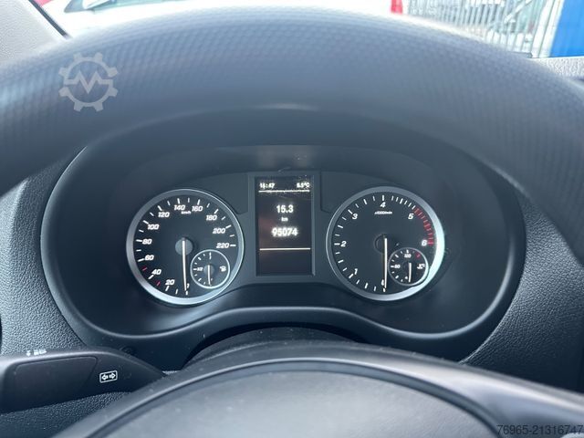 Panel van MERCEDES-BENZ Vito 110 LANG 6G KLIMA TEMPOMAT 3-SITZER PDC AHK