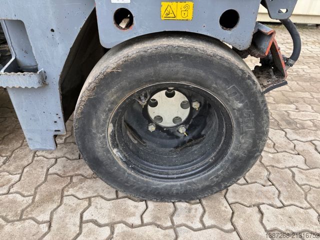 Single drum roller DYNAPAC CC1200C Kombiwalze / 2014 BJ / 1.495 Stunden