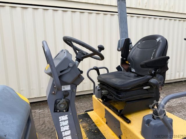 Single drum roller DYNAPAC CC1200C Kombiwalze / 2014 BJ / 1.495 Stunden