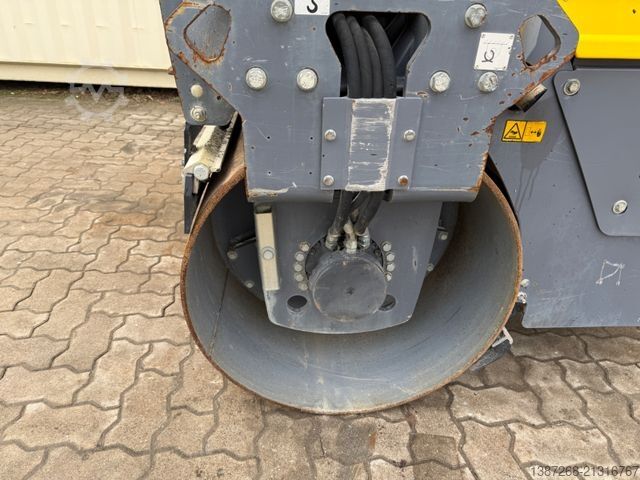Single drum roller DYNAPAC CC1200C Kombiwalze / 2016 BJ / 965 Stunden