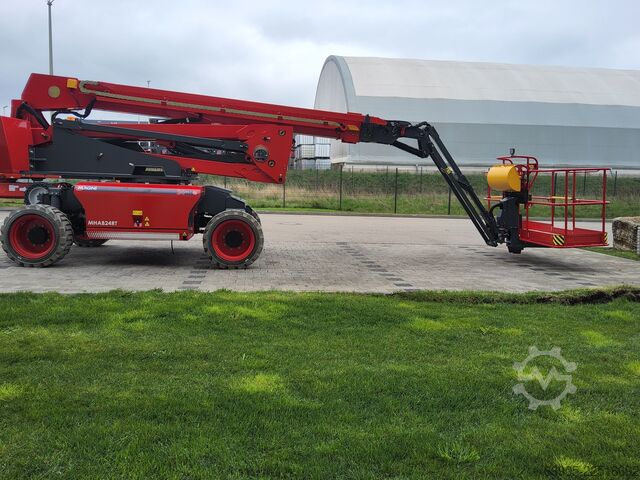 Articulated telescopic work platform Magni MHAB24RT