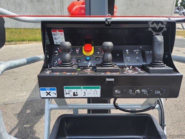 Articulated telescopic work platform Manitou 180 ATJ