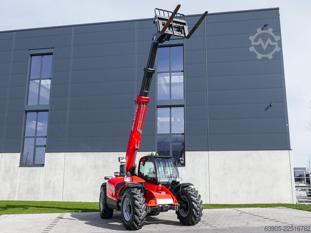 Telescopic forklift Manitou MT 933 easy