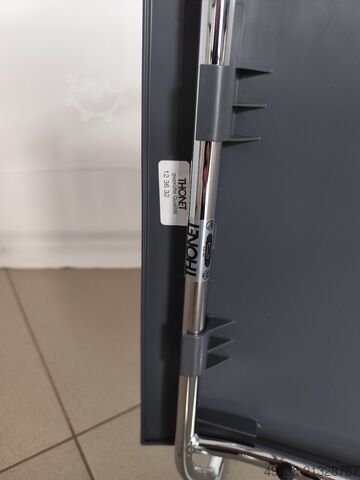 Bürostuhl Design - Stahlrohrstuhl für Objektbereich THONET S 360 F - DELPHIN DESIGN