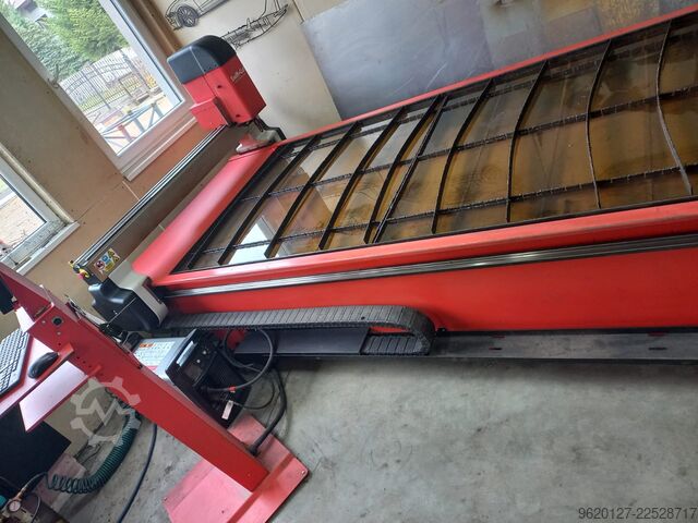 Swift-Cut PRO 2500 MK5 CNC + Hypertherm Swift-Cut Pro 2500