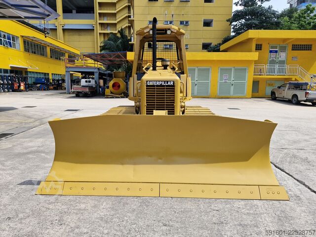 Planierraupe Caterpillar D5G