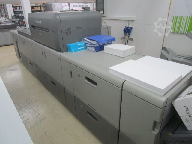 DIGITALDRUCKER MIT LANGBOGENANLEGER RICOH PRO C9210