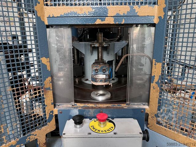 Woodturning machine / lathe TRIADE FR6S