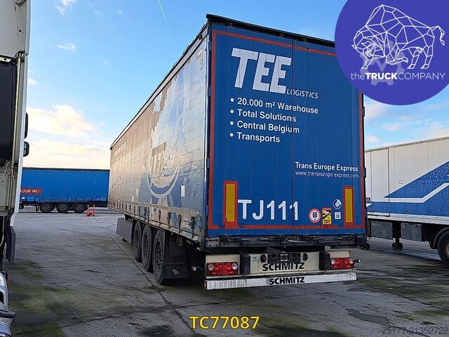 Sliding tarpaulins Schmitz Cargobull 