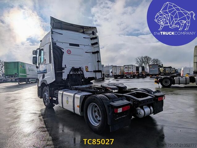 Standard-SZM Renault T 460