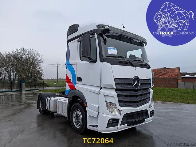 Standard-SZM Mercedes-Benz Actros 1945